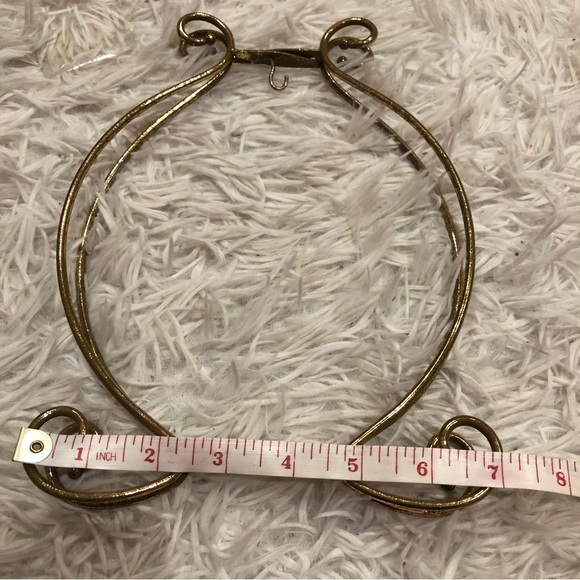 Pier 1 Single Gold Ornament Stand Holder - Picture 11 of 12